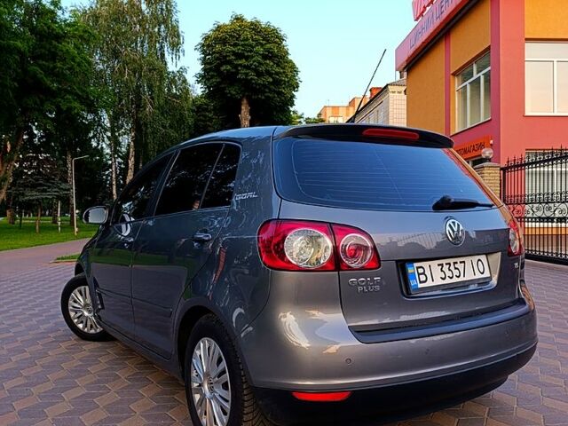 Фольксваген Golf Plus, об'ємом двигуна 1.6 л та пробігом 164 тис. км за 7200 $, фото 1 на Automoto.ua