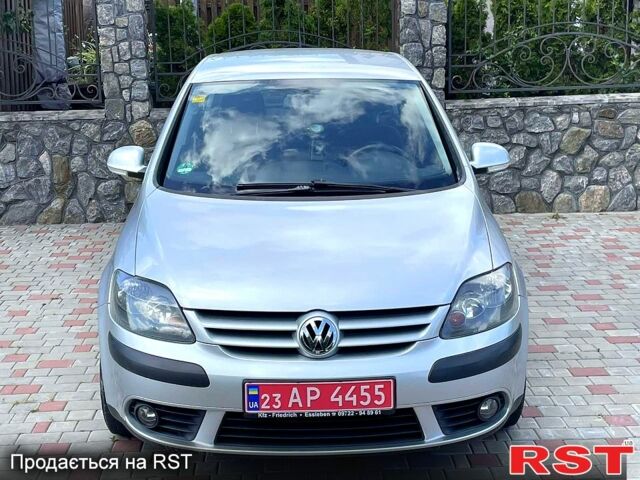 Фольксваген Golf Plus, об'ємом двигуна 1.6 л та пробігом 202 тис. км за 5900 $, фото 1 на Automoto.ua