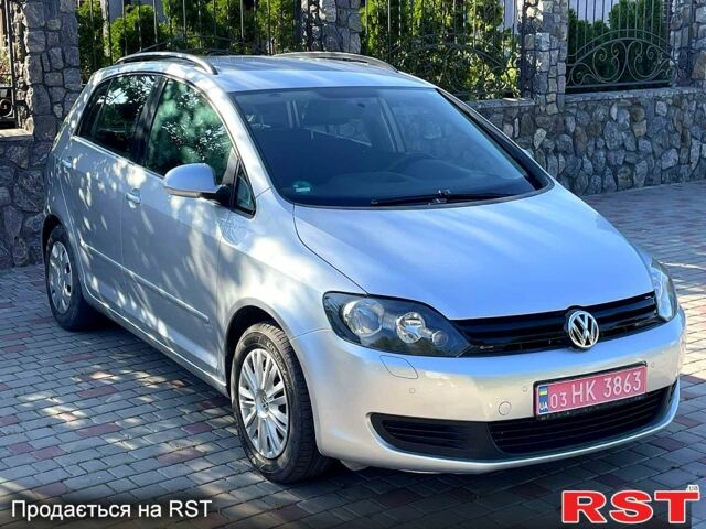 Фольксваген Гольф Плюс, объемом двигателя 1.6 л и пробегом 186 тыс. км за 7100 $, фото 1 на Automoto.ua