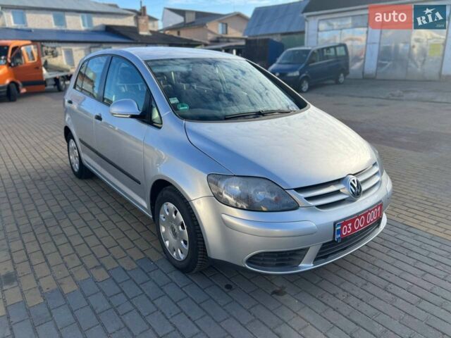 Сірий Фольксваген Golf Plus, об'ємом двигуна 1.4 л та пробігом 159 тис. км за 4750 $, фото 1 на Automoto.ua