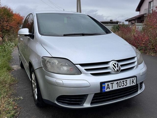 Сірий Фольксваген Golf Plus, об'ємом двигуна 1.4 л та пробігом 218 тис. км за 4200 $, фото 1 на Automoto.ua