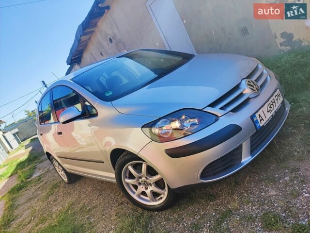 Сірий Фольксваген Golf Plus, об'ємом двигуна 1.39 л та пробігом 256 тис. км за 5100 $, фото 1 на Automoto.ua