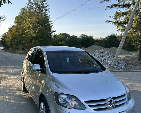 Сірий Фольксваген Golf Plus, об'ємом двигуна 1.9 л та пробігом 175 тис. км за 6300 $, фото 1 на Automoto.ua