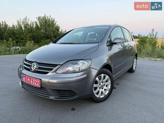 Сірий Фольксваген Golf Plus, об'ємом двигуна 1.6 л та пробігом 205 тис. км за 5800 $, фото 1 на Automoto.ua