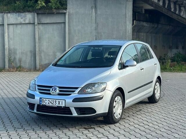 Сірий Фольксваген Golf Plus, об'ємом двигуна 1.6 л та пробігом 170 тис. км за 7199 $, фото 1 на Automoto.ua