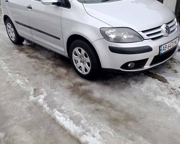 Сірий Фольксваген Golf Plus, об'ємом двигуна 1.6 л та пробігом 250 тис. км за 4900 $, фото 1 на Automoto.ua