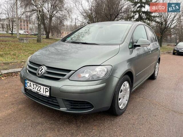 Серый Фольксваген Гольф Плюс, объемом двигателя 1.9 л и пробегом 228 тыс. км за 5499 $, фото 1 на Automoto.ua