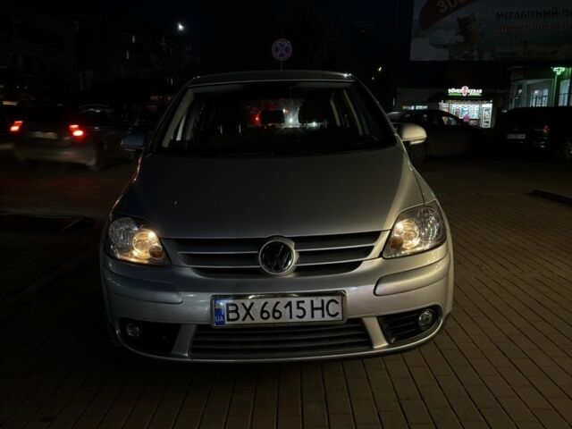 Серый Фольксваген Гольф Плюс, объемом двигателя 1.9 л и пробегом 306 тыс. км за 6600 $, фото 1 на Automoto.ua