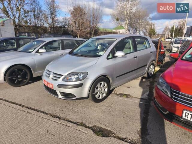 Сірий Фольксваген Golf Plus, об'ємом двигуна 1.6 л та пробігом 230 тис. км за 5950 $, фото 1 на Automoto.ua