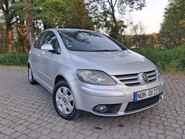 Сірий Фольксваген Golf Plus, об'ємом двигуна 1.6 л та пробігом 205 тис. км за 5491 $, фото 1 на Automoto.ua