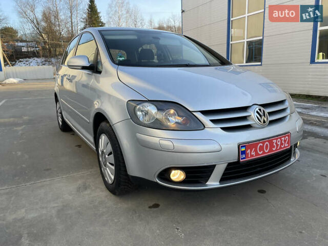 Сірий Фольксваген Golf Plus, об'ємом двигуна 1.6 л та пробігом 211 тис. км за 6950 $, фото 1 на Automoto.ua