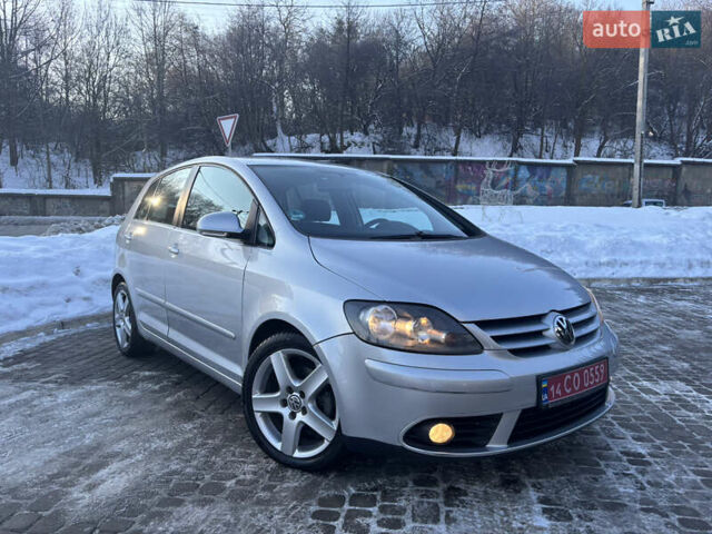 Сірий Фольксваген Golf Plus, об'ємом двигуна 1.6 л та пробігом 208 тис. км за 5900 $, фото 1 на Automoto.ua