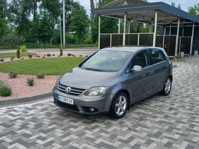 Сірий Фольксваген Golf Plus, об'ємом двигуна 1.6 л та пробігом 230 тис. км за 6700 $, фото 1 на Automoto.ua