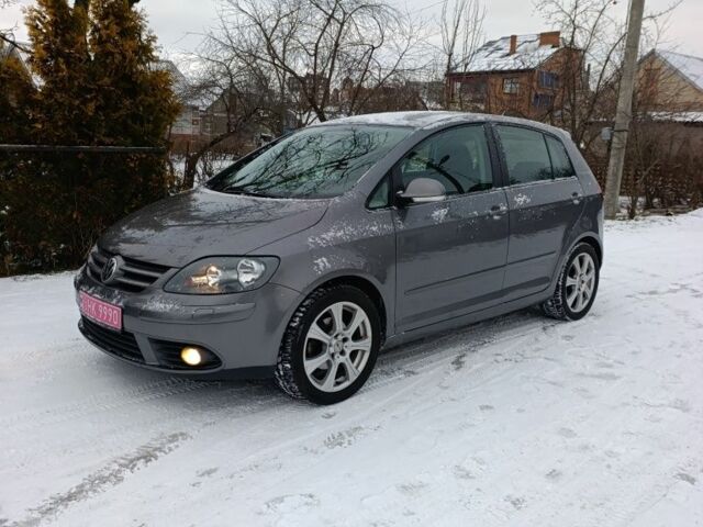 Серый Фольксваген Гольф Плюс, объемом двигателя 0 л и пробегом 217 тыс. км за 7200 $, фото 1 на Automoto.ua