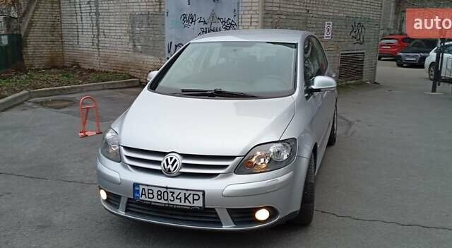 Сірий Фольксваген Golf Plus, об'ємом двигуна 1.6 л та пробігом 214 тис. км за 6350 $, фото 1 на Automoto.ua