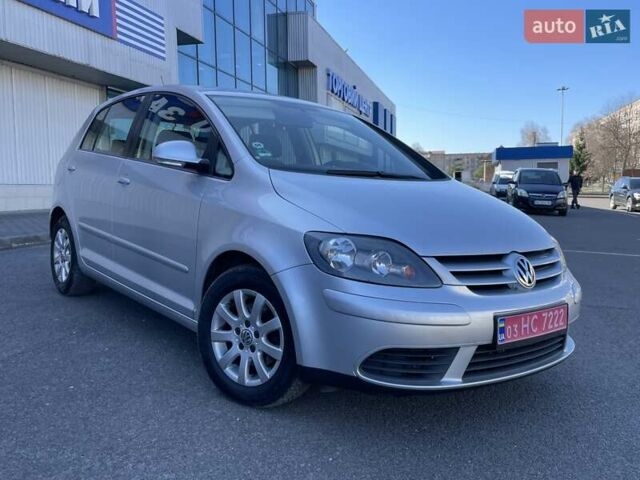Сірий Фольксваген Golf Plus, об'ємом двигуна 1.4 л та пробігом 181 тис. км за 5100 $, фото 1 на Automoto.ua