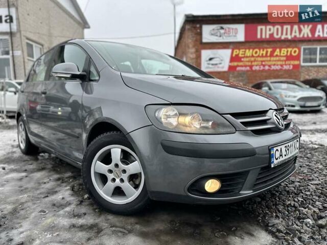 Сірий Фольксваген Golf Plus, об'ємом двигуна 1.6 л та пробігом 268 тис. км за 5950 $, фото 1 на Automoto.ua