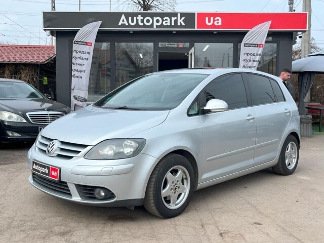 Сірий Фольксваген Golf Plus, об'ємом двигуна 1.4 л та пробігом 242 тис. км за 5990 $, фото 1 на Automoto.ua