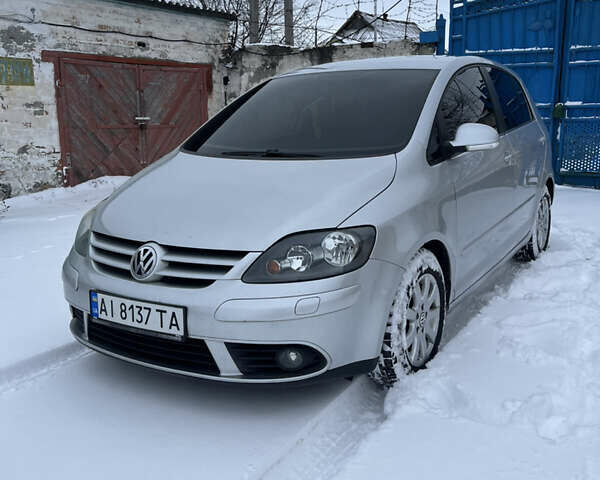 Сірий Фольксваген Golf Plus, об'ємом двигуна 1.6 л та пробігом 172 тис. км за 5700 $, фото 1 на Automoto.ua