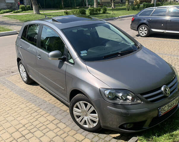 Сірий Фольксваген Golf Plus, об'ємом двигуна 1.9 л та пробігом 196 тис. км за 7700 $, фото 1 на Automoto.ua