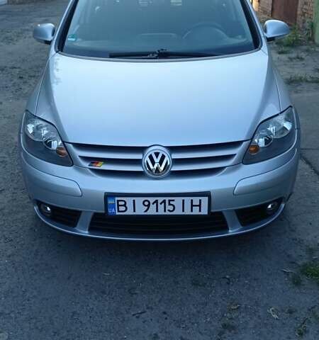 Серый Фольксваген Гольф Плюс, объемом двигателя 1.6 л и пробегом 233 тыс. км за 6199 $, фото 1 на Automoto.ua