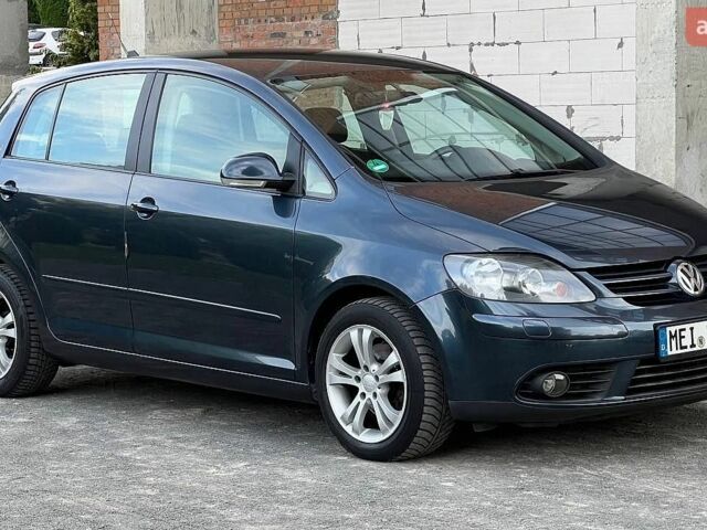 Сірий Фольксваген Golf Plus, об'ємом двигуна 1.4 л та пробігом 166 тис. км за 5999 $, фото 1 на Automoto.ua
