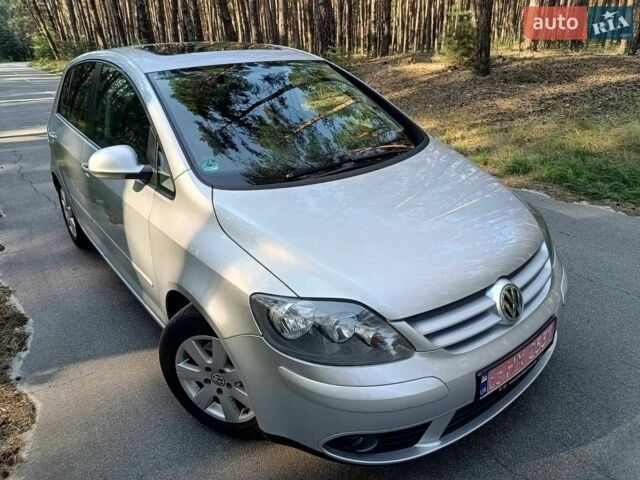 Сірий Фольксваген Golf Plus, об'ємом двигуна 1.6 л та пробігом 210 тис. км за 6850 $, фото 1 на Automoto.ua
