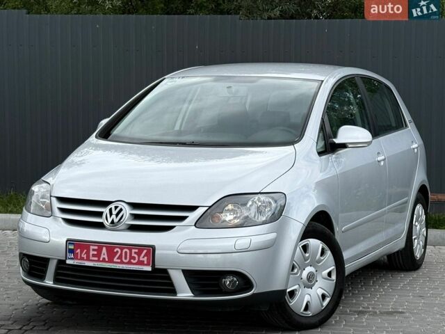 Сірий Фольксваген Golf Plus, об'ємом двигуна 1.6 л та пробігом 187 тис. км за 5790 $, фото 1 на Automoto.ua