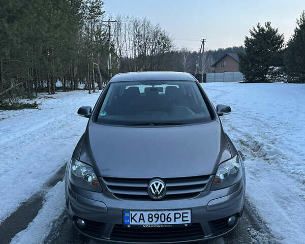 Сірий Фольксваген Golf Plus, об'ємом двигуна 1.39 л та пробігом 164 тис. км за 6500 $, фото 1 на Automoto.ua