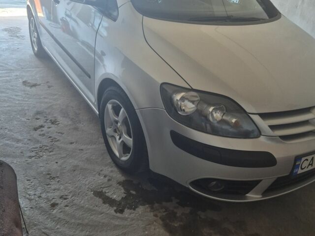 Сірий Фольксваген Golf Plus, об'ємом двигуна 1.4 л та пробігом 144 тис. км за 6712 $, фото 1 на Automoto.ua