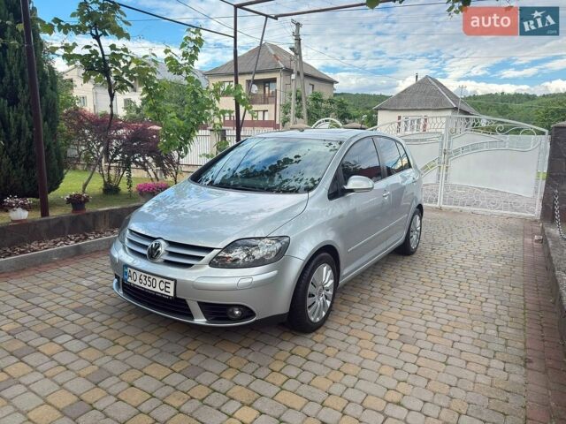 Сірий Фольксваген Golf Plus, об'ємом двигуна 1.39 л та пробігом 284 тис. км за 5000 $, фото 1 на Automoto.ua