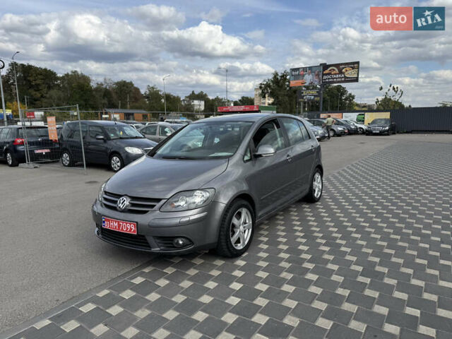Фольксваген Гольф Плюс 2007 в Полтаве на Automoto.ua Серый Фольксваген Гольф Плюс, объемом двигателя 1.6 л и пробегом 249 тыс. км за 7400 $, фото 1 на Automoto.ua