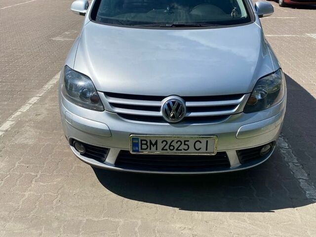 Сірий Фольксваген Golf Plus, об'ємом двигуна 1.6 л та пробігом 207 тис. км за 6100 $, фото 1 на Automoto.ua