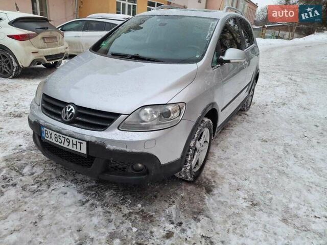 Серый Фольксваген Гольф Плюс, объемом двигателя 1.39 л и пробегом 184 тыс. км за 7500 $, фото 1 на Automoto.ua