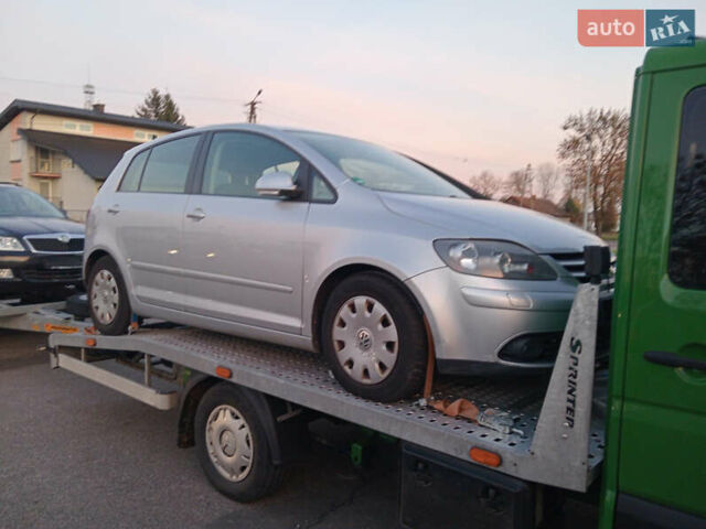 Серый Фольксваген Гольф Плюс, объемом двигателя 0 л и пробегом 196 тыс. км за 4299 $, фото 1 на Automoto.ua
