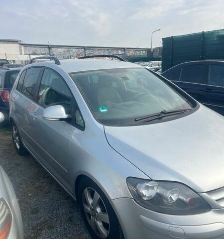 Серый Фольксваген Гольф Плюс, объемом двигателя 0 л и пробегом 180 тыс. км за 4650 $, фото 1 на Automoto.ua