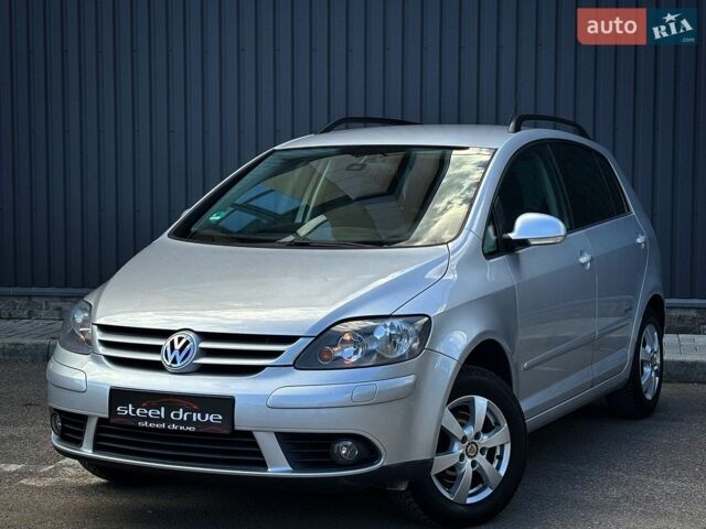 Сірий Фольксваген Golf Plus, об'ємом двигуна 0 л та пробігом 182 тис. км за 6099 $, фото 1 на Automoto.ua
