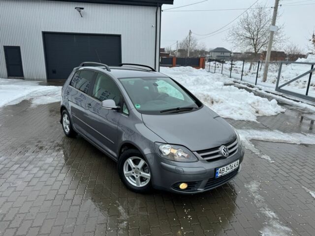 Серый Фольксваген Гольф Плюс, объемом двигателя 1.9 л и пробегом 272 тыс. км за 6400 $, фото 1 на Automoto.ua