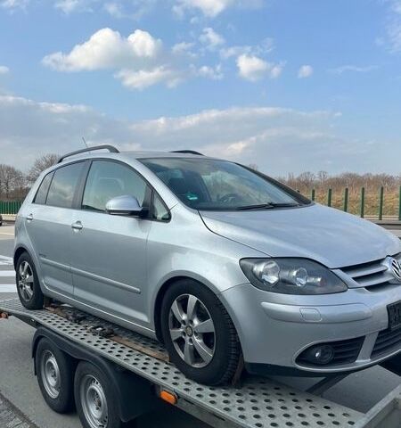 Серый Фольксваген Гольф Плюс, объемом двигателя 0 л и пробегом 180 тыс. км за 4650 $, фото 1 на Automoto.ua