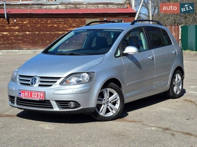 Сірий Фольксваген Golf Plus, об'ємом двигуна 1.6 л та пробігом 191 тис. км за 8799 $, фото 1 на Automoto.ua