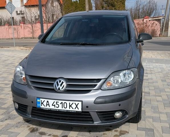 Серый Фольксваген Гольф Плюс, объемом двигателя 1.9 л и пробегом 158 тыс. км за 7200 $, фото 1 на Automoto.ua