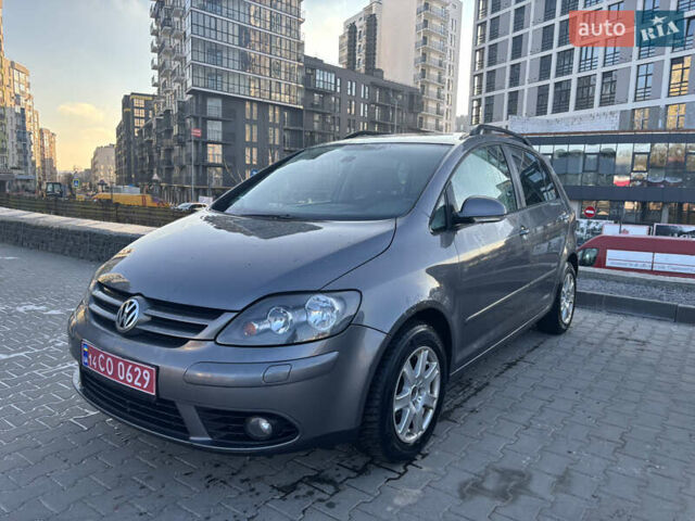Сірий Фольксваген Golf Plus, об'ємом двигуна 1.4 л та пробігом 170 тис. км за 5700 $, фото 1 на Automoto.ua