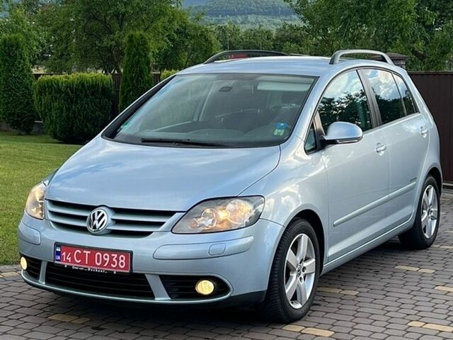 Сірий Фольксваген Golf Plus, об'ємом двигуна 1.4 л та пробігом 174 тис. км за 6650 $, фото 1 на Automoto.ua