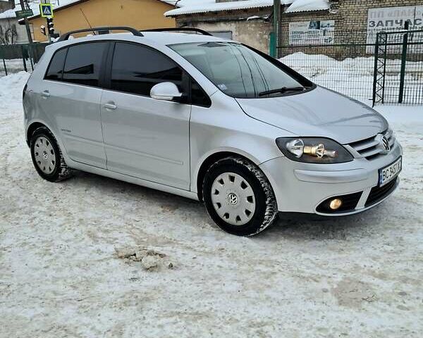 Сірий Фольксваген Golf Plus, об'ємом двигуна 1.6 л та пробігом 192 тис. км за 6200 $, фото 1 на Automoto.ua