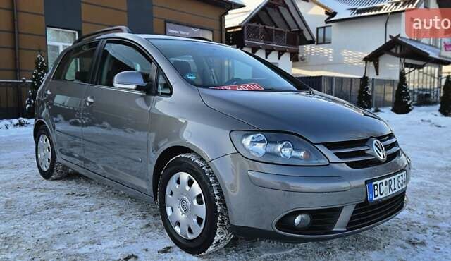 Сірий Фольксваген Golf Plus, об'ємом двигуна 1.6 л та пробігом 153 тис. км за 7150 $, фото 1 на Automoto.ua