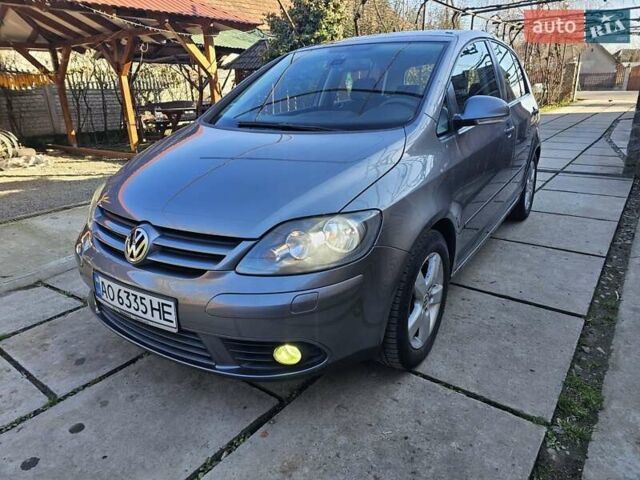 Сірий Фольксваген Golf Plus, об'ємом двигуна 1.4 л та пробігом 271 тис. км за 7100 $, фото 1 на Automoto.ua