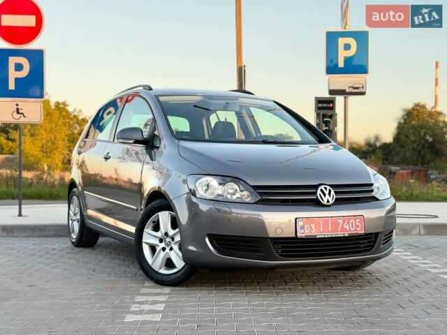 Сірий Фольксваген Golf Plus, об'ємом двигуна 1.6 л та пробігом 179 тис. км за 7100 $, фото 1 на Automoto.ua