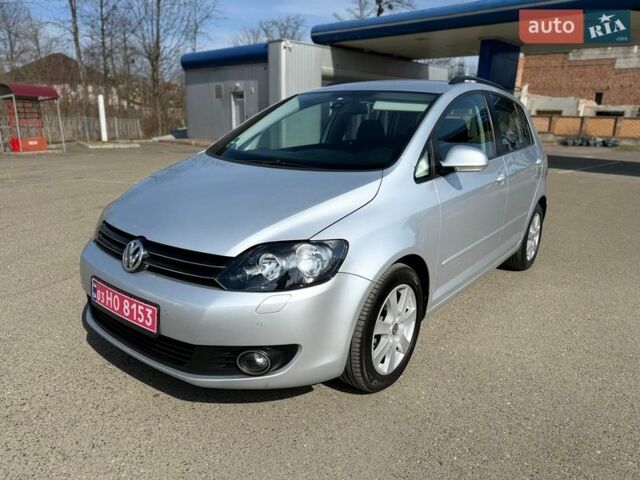 Серый Фольксваген Гольф Плюс, объемом двигателя 1.4 л и пробегом 206 тыс. км за 8199 $, фото 1 на Automoto.ua