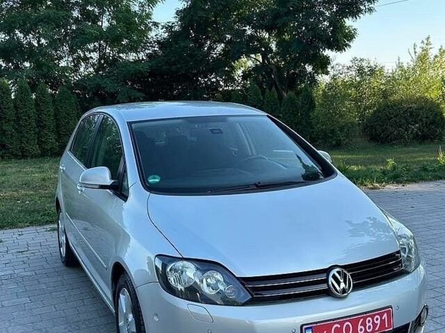 Сірий Фольксваген Golf Plus, об'ємом двигуна 2 л та пробігом 245 тис. км за 8500 $, фото 1 на Automoto.ua