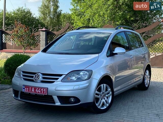 Сірий Фольксваген Golf Plus, об'ємом двигуна 1.6 л та пробігом 235 тис. км за 6500 $, фото 1 на Automoto.ua